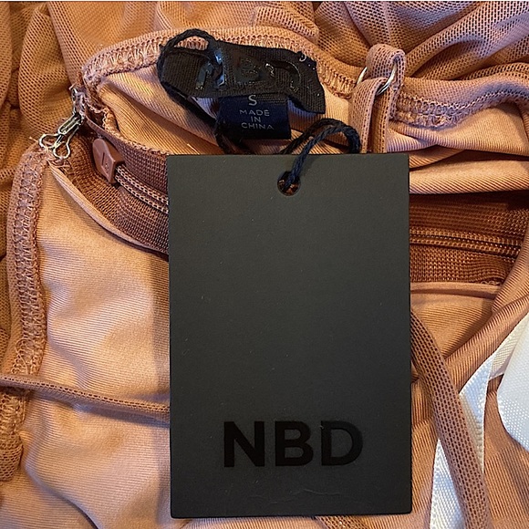 NBD | NWT Nude Organza Bodycon Natasha Dress in Mocha Size Small - Picture 13 of 13